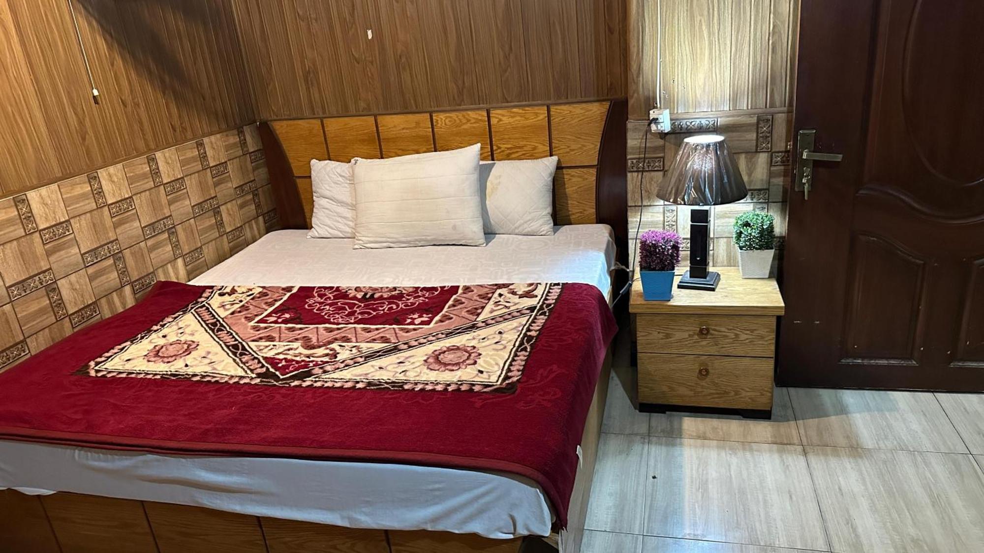 Baoo Jee Hotel Islamabad Ραβαλπίντι Εξωτερικό φωτογραφία