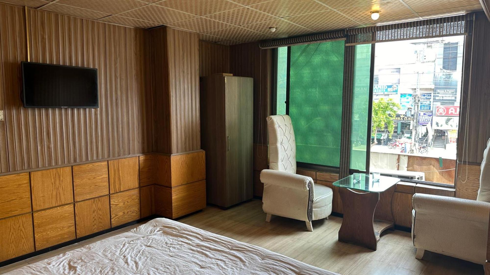 Baoo Jee Hotel Islamabad Ραβαλπίντι Εξωτερικό φωτογραφία