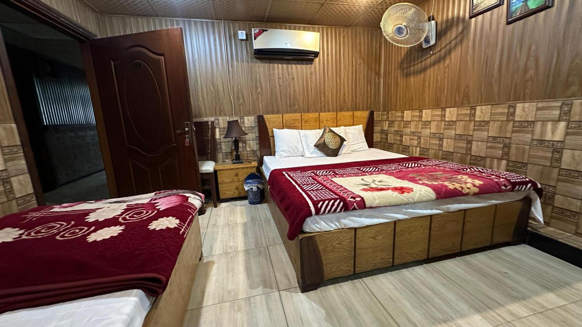 Baoo Jee Hotel Islamabad Ραβαλπίντι Εξωτερικό φωτογραφία