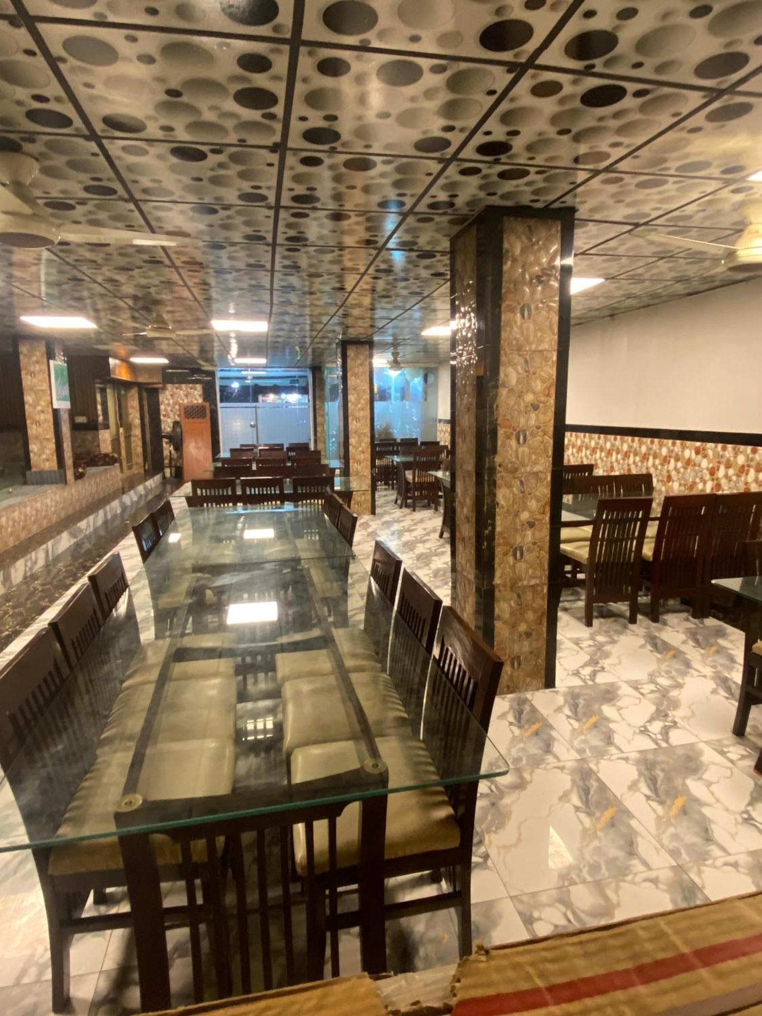 Baoo Jee Hotel Islamabad Ραβαλπίντι Εξωτερικό φωτογραφία