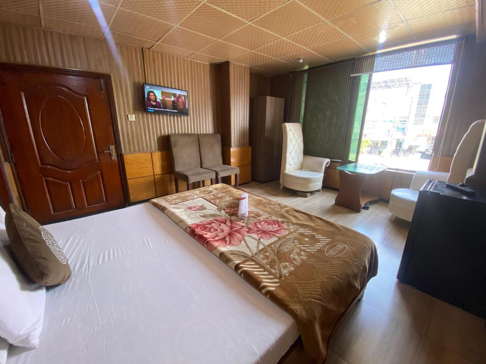 Baoo Jee Hotel Islamabad Ραβαλπίντι Εξωτερικό φωτογραφία