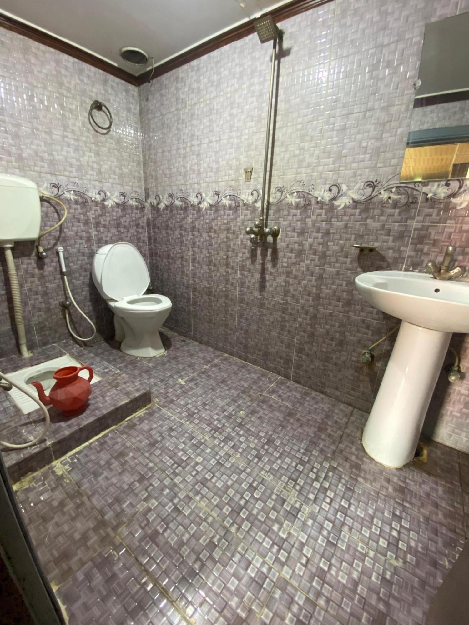 Baoo Jee Hotel Islamabad Ραβαλπίντι Εξωτερικό φωτογραφία